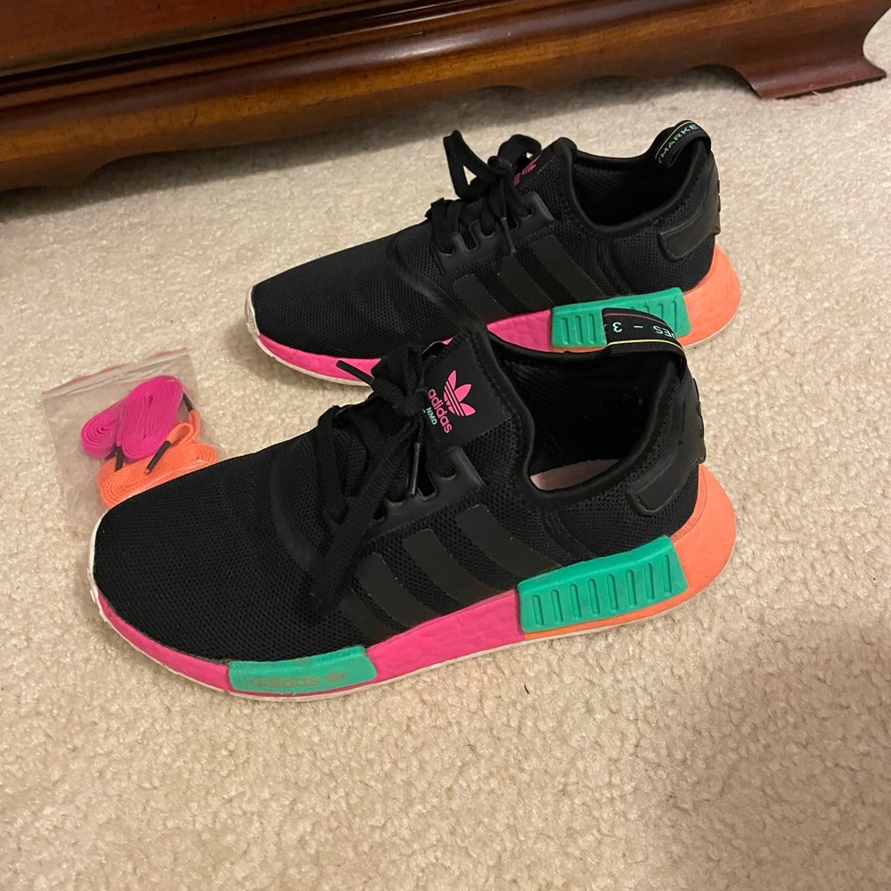 Adidas NMD Shock Pink size 8 with extra laces